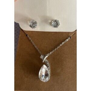 Clear Teardrop Pendant Necklace and Stud Earrings Set Silver Tone Elegant